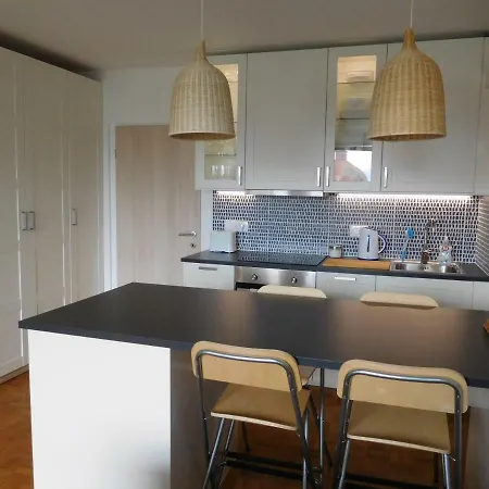 Lana Apartman *