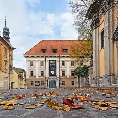 Lana * Ljubljana